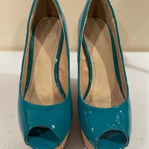 Le Chateau Teal Peep Toe Women's Shoes
